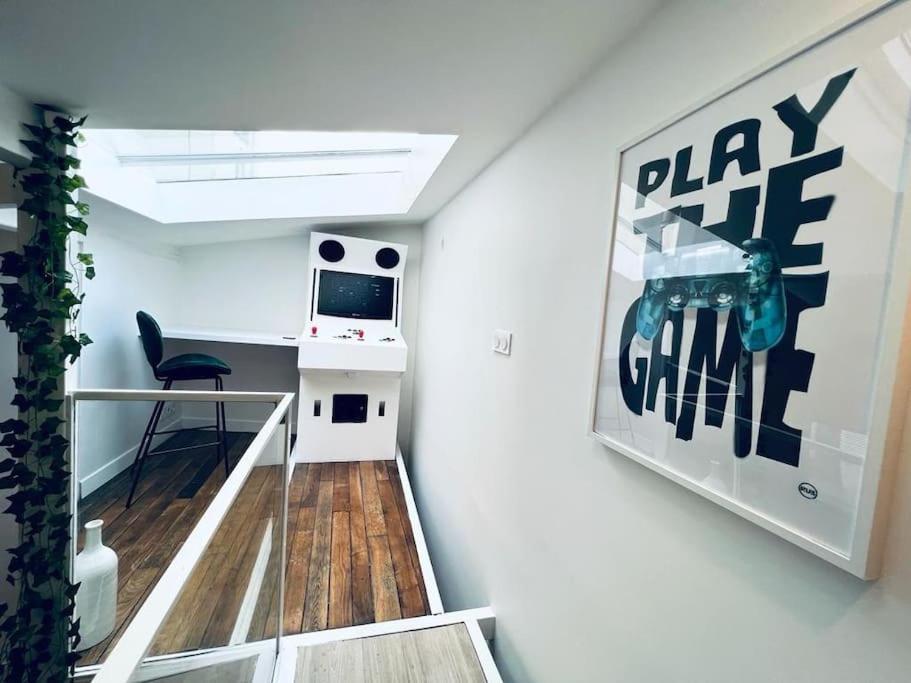 Unique Loft Apartment Located 15 Minutes From The Champs Elysees Saint-Ouen  Esterno foto