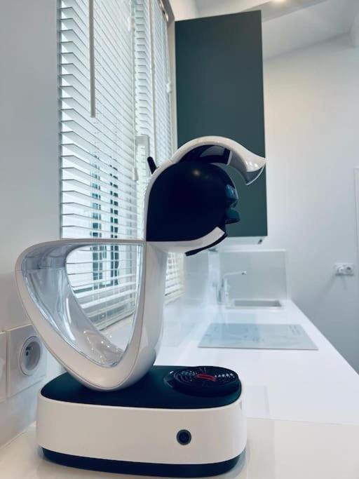 Unique Loft Apartment Located 15 Minutes From The Champs Elysees Saint-Ouen  Esterno foto